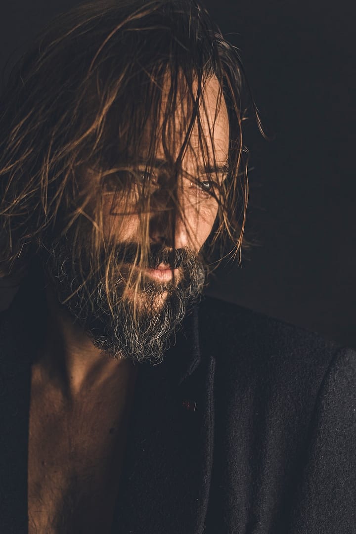 The Gentleman’s Guide to Growing a Healthy and Full Beard
